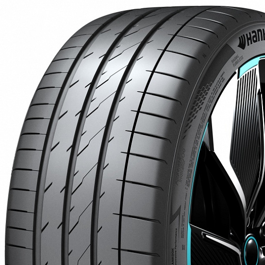 Hankook iON evo R IK31 225/40 R 18 92Y Hankook iON evo R IK31 225/40 R 18 92Y